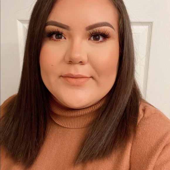 Meet your Posher, Ilse - Picture 1 of 1